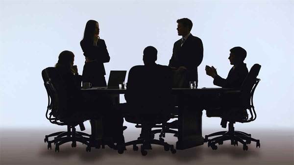 How to hire a C-level executive through an executive search firm in HK