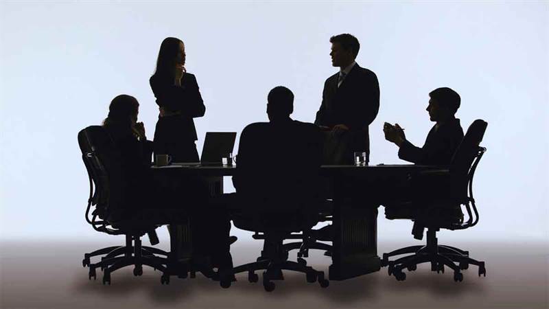 How to hire a C-level executive through an executive search firm in HK