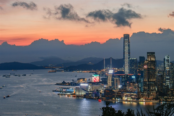 The Hong Kong hiring confidence index 2026: senior market signals by sector